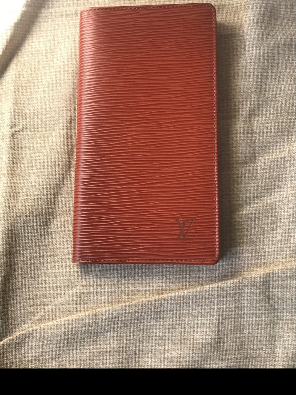 Louis Vuitton compact brown
